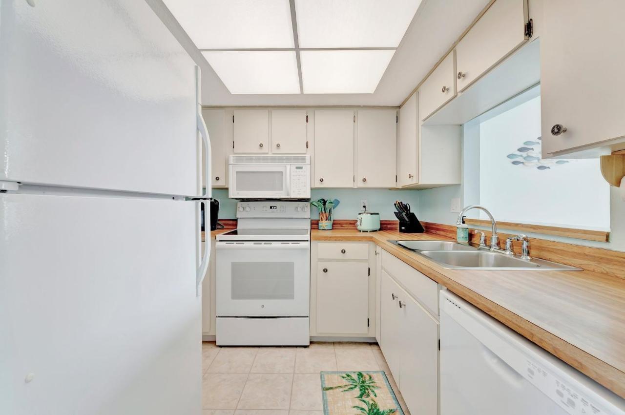 Coastal Cheer Appartement Bradenton Beach Buitenkant foto